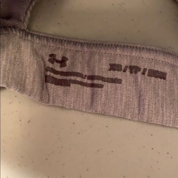 Under Armour sports bra - Picture 2 of 3